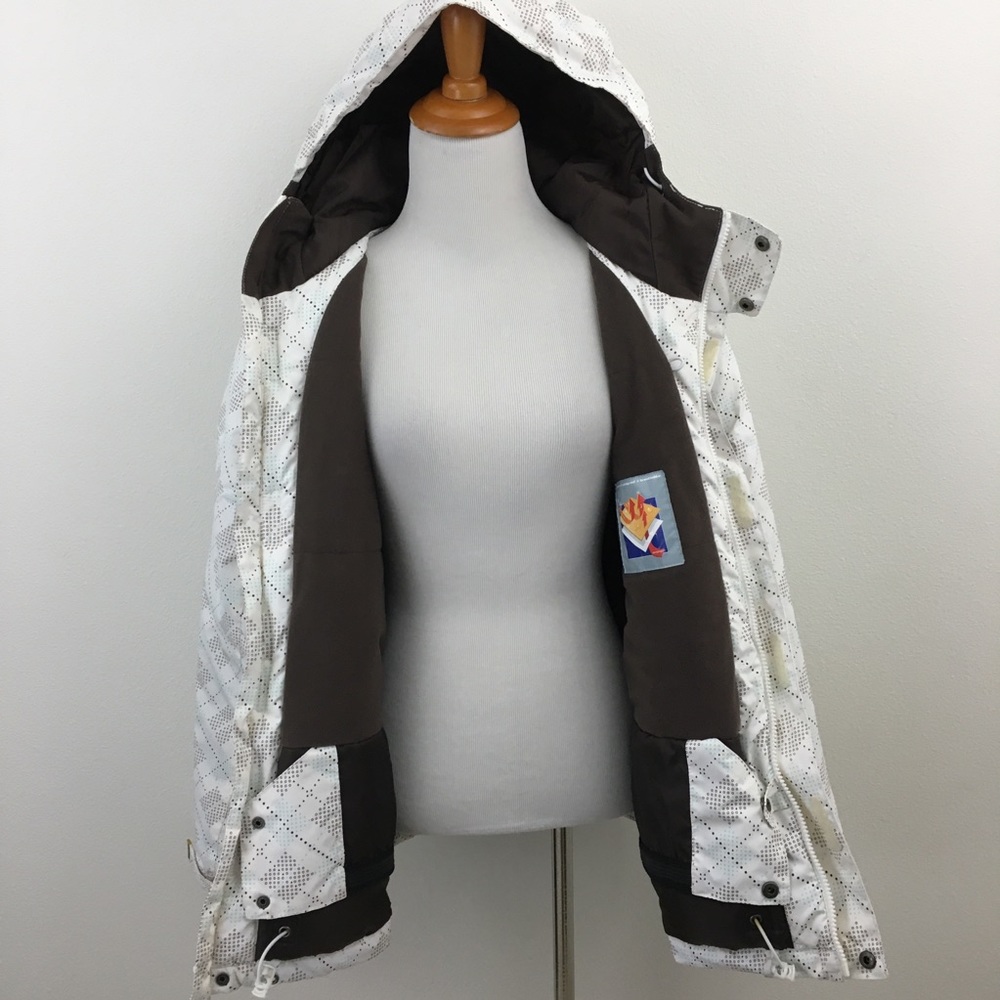 Pulse | Winter Jacket - Picture 16 of 16